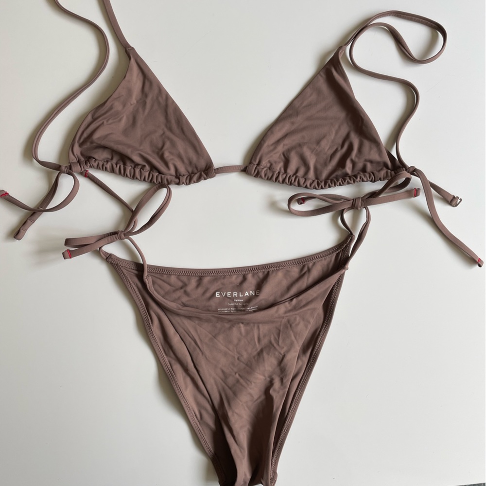 Everlane bikini, size small